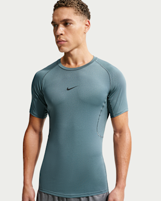 Мужские тайтсы Nike Pro Dri-FIT Tight Short-Sleeve Fitness Top для тренировок