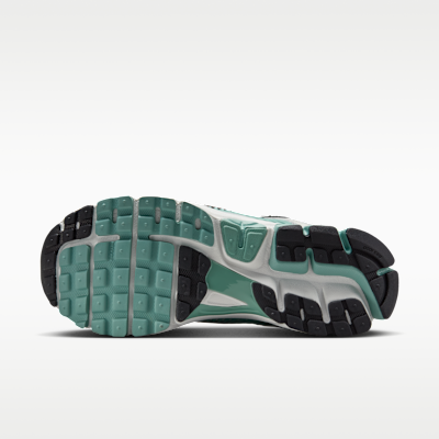 Nike Zoom Vomero 5 Women's Shoes