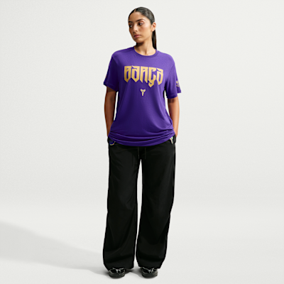 Nike FC Barcelona One Deplasman Nike Dri-FIT Bol Kesimli Kadın Futbol Üstü görsel 4