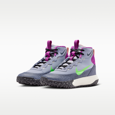 Nike Terrascout Big Kids' Boots with Reflective Accents