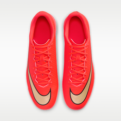 Nike Mercurial Vapor 17 Club Düşük Bilekli Halı Saha Kramponu görsel 4