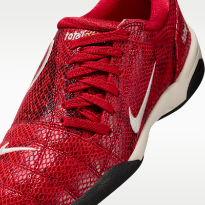 Nike Total 90 SE Women's Shoes