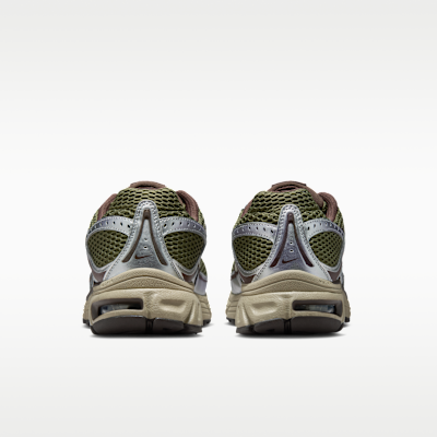 ナイキ エア マックス モト 2K ウィメンズシューズ リフレクティブ (再帰反射) アクセント付き