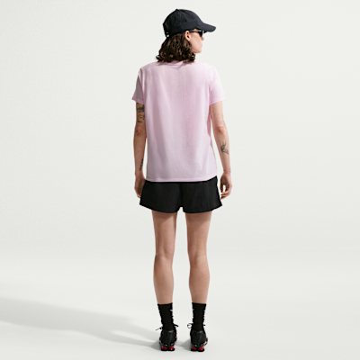 Nike Sportswear Club Kısa Kollu Kadın Tişörtü görsel 5