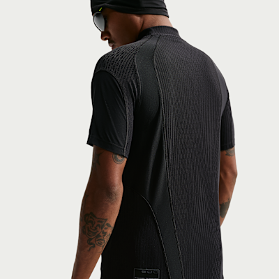 Nike Tech Dri-FIT ADV Kısa Kollu Erkek Üstü görsel 2