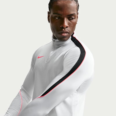 Nike Strike Dri-FIT Erkek Futbol Antrenman Üstü görsel 3