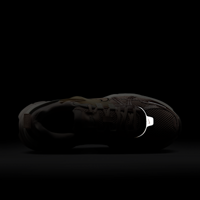 Nike V2K Run 女鞋 (具反光裝飾)