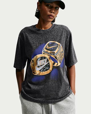 Женская футболка Nike Sportswear Classic Boxy