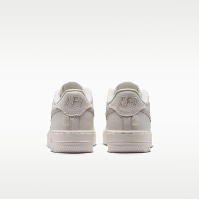 Nike Air Force 1 Low Older Kids' Shoes