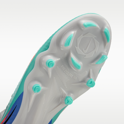 Nike United Phantom 6 High Academy Multi-Ground Football Boots