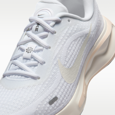 Nike Journey Run hardloopschoenen voor dames (straat)