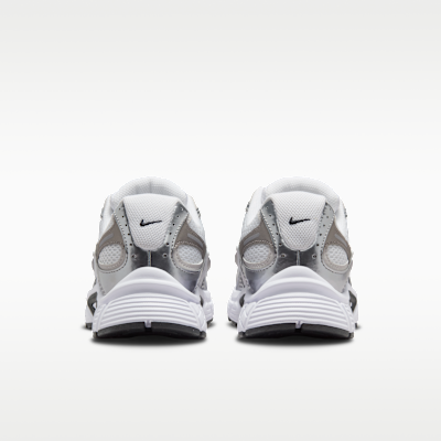 Nike V5 RNR Women's Shoes with Reflective Accents