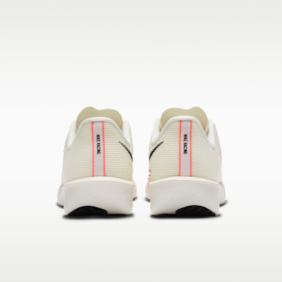 รองเท้าวิ่งโร้ดรันนิ่งผู้ชาย Nike Rival Fly 4