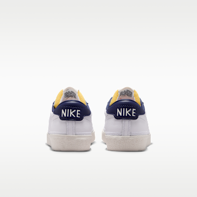 Nike Tennis Classic Erkek Ayakkabısı görsel 6