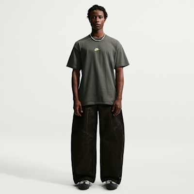 Nike Sportswear Premium Essentials Erkek Tişörtü görsel 4