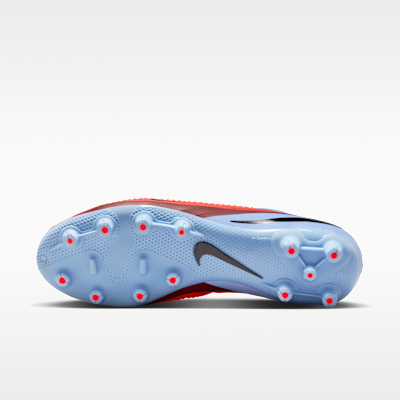 Nike Phantom 6 Low Pro Hard-Ground Football Boot