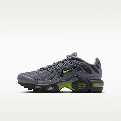 Nike Air Max Plus Older Kids' Shoes