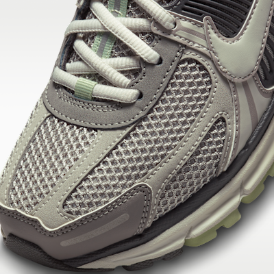 나이키 줌 보메로 5 여성 신발