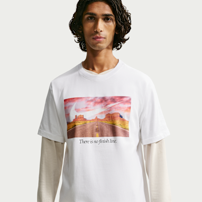 Nike Sportswear Erkek Tişörtü
