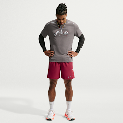 Nike Miler Dri-FIT 2'si 1 Arada 18 cm Erkek Koşu Şortu