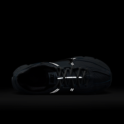 Nike Zoom Vomero 5 Women's Shoes with Reflective Design Accents