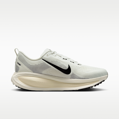 Nike Vomero 18 Straßenlaufschuh (Herren)