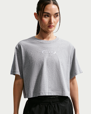 Женская футболка Nike Sportswear Classic Loose Cropped