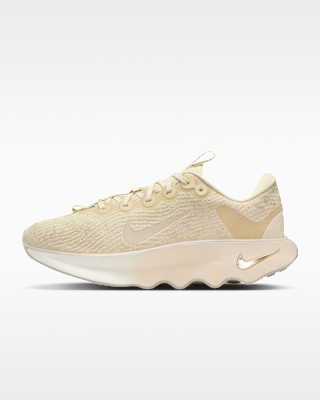Nike  sneaker Light Khaki/Coconut Milk/Metallic Gold Grain/Cream II