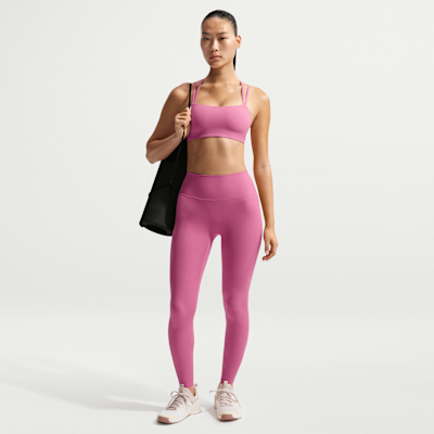 Nike Zenvy Askılı Hafif Destekli Pedli Kadın Spor Sütyeni görsel 4