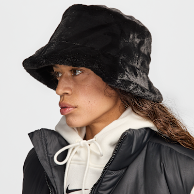 Nike Apex Faux Fur Bucket Hat