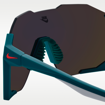 Nike Charged Shield Sonnenbrille