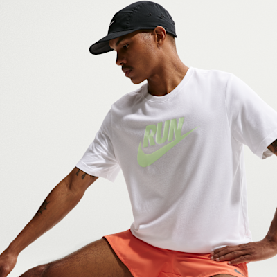 Nike Dri-FIT Erkek Koşu Tişörtü görsel 3