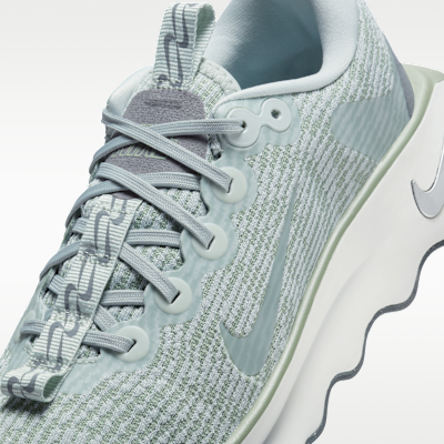 ナイキ モティバ ウィメンズ ウォーキングシューズ