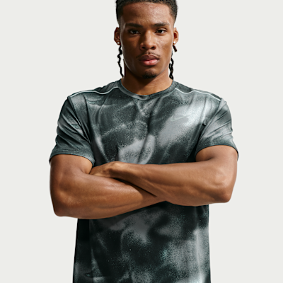 Nike Miler Dri-FIT Kısa Kollu Erkek Koşu Üstü