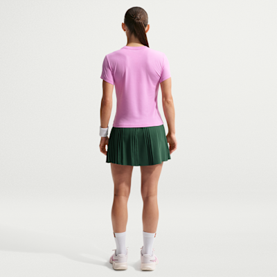 NikeCourt Klasik Stil Kısa Kollu Kadın Tenis Tişörtü görsel 5