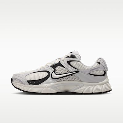 Nike V5 RNR Erkek Ayakkabısı
