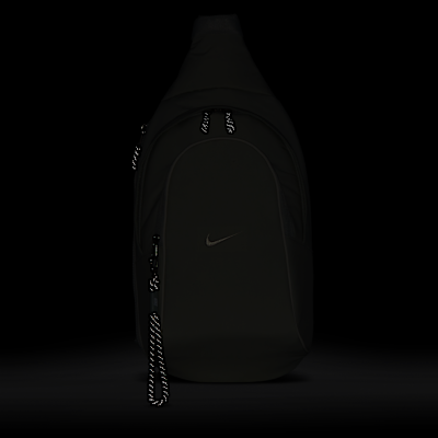 Nike Sportswear Essentials Sling Bag (8L)