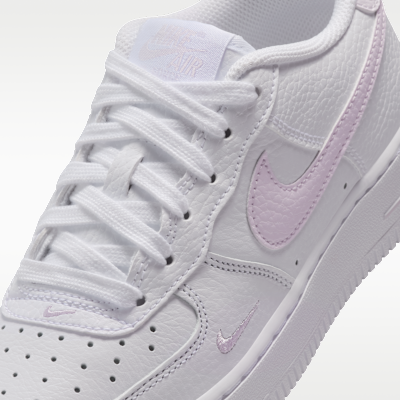 Nike Air Force 1 LV8 Older Kids' Shoes