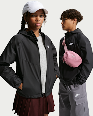 Детская куртка Nike Sportswear Windrunner Big Kids' Hooded Repel для бега