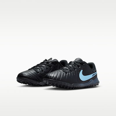 Tacos de fútbol de corte low para pasto sintético (turf) para niños de preescolar y grandes Nike Jr. Tiempo Legend 10 Academy