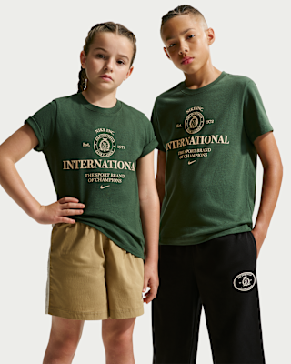 Детская футболка Nike Sportswear Big Kids'