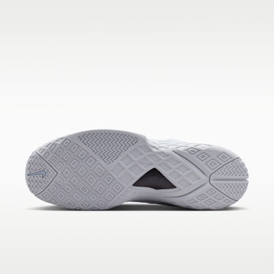 Nike Kobe III Low Protro Erkek Basketbol Ayakkabısı görsel 2