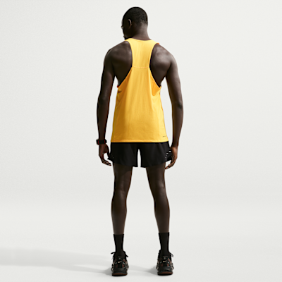 Nike Stride Dri-FIT 18 cm 2'si 1 Arada Erkek Koşu Şortu görsel 5