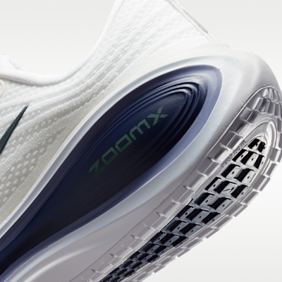 Nike Vomero Plus Erkek Yol Koşu Ayakkabısı görsel 8
