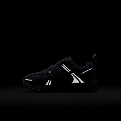 Nike Vomero 5 Younger Kids' Shoes with Reflective Design Accents