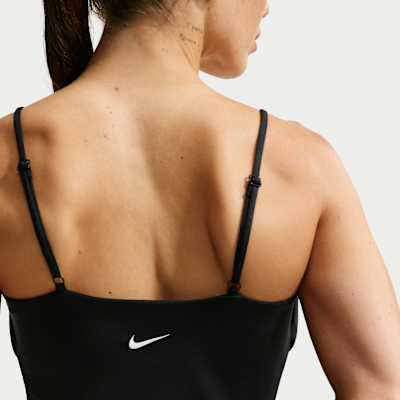 Nike One Fitted Kadın Atleti görsel 2