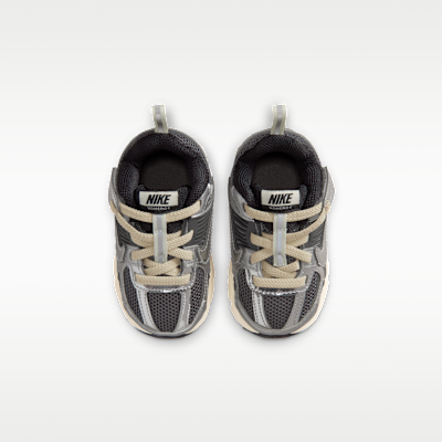 Tenis para bebé e infantil Nike Vomero 5