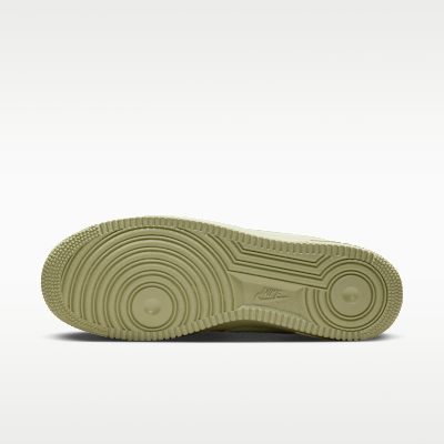 Nike Air Force 1 '07 LV8 Erkek Ayakkabısı görsel 2