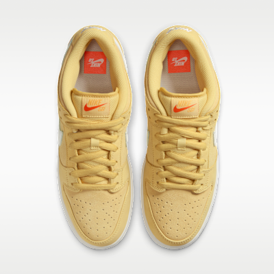 Nike SB Dunk Low Pro Skate Shoes