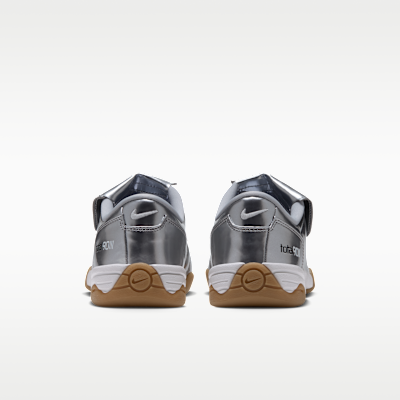 Кроссовки женские Nike Total 90, Chrome